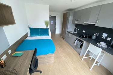 1 bed studio, The Oaks, Westwood heath, Warwick, CV48JB - Image 9